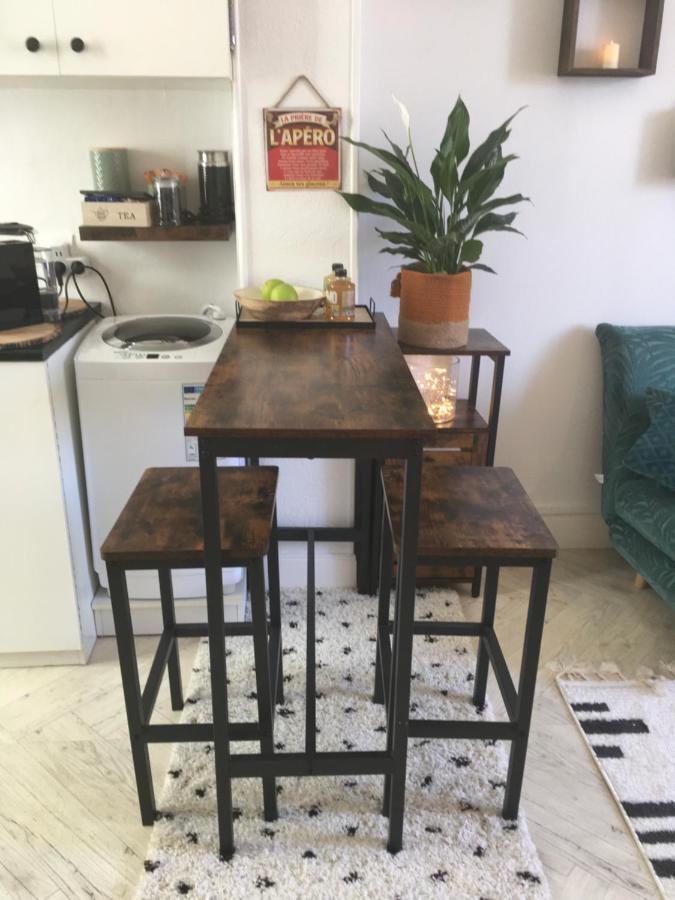 Maison Du Bonheur L Art De Vivre A La Francaise Logement Entier Avec Parking Sainte-Savine Bagian luar foto